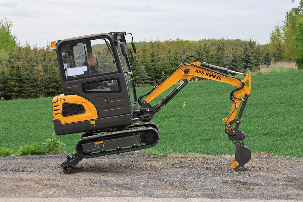 Mini-pelle APS KME20 2000 kg bras pivotant chenilles caoutchouc moteur diesel 20 CV Stage V neuve