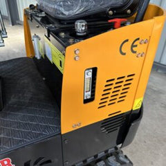 Mini Pelle TERRA CS 10.R – Diesel 11,7 CV, 1 000 kg, Déport de bras hydraulique, neuve