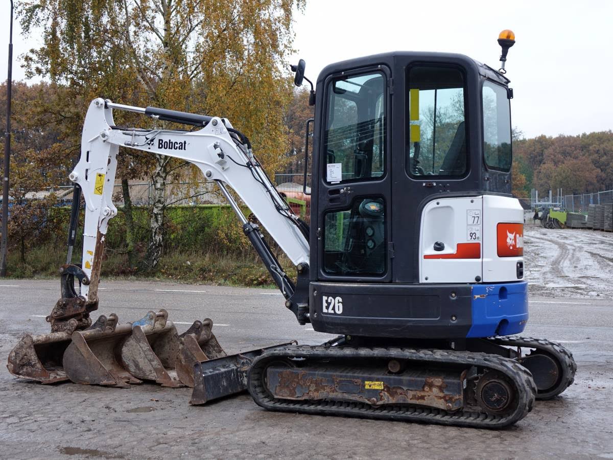Bobcat E26 EM, (2015), 2.56T – occasion
