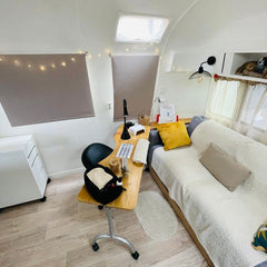 Caravane Airstream 1972 américaine double essieux transformée beauty truck 8,20m occasion