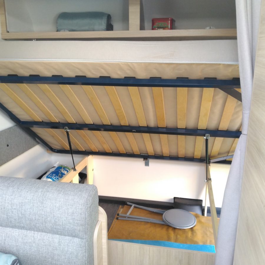 Caravane Caravelair 2022 – 4 couchages – Simple essieu – 5.9m occasion