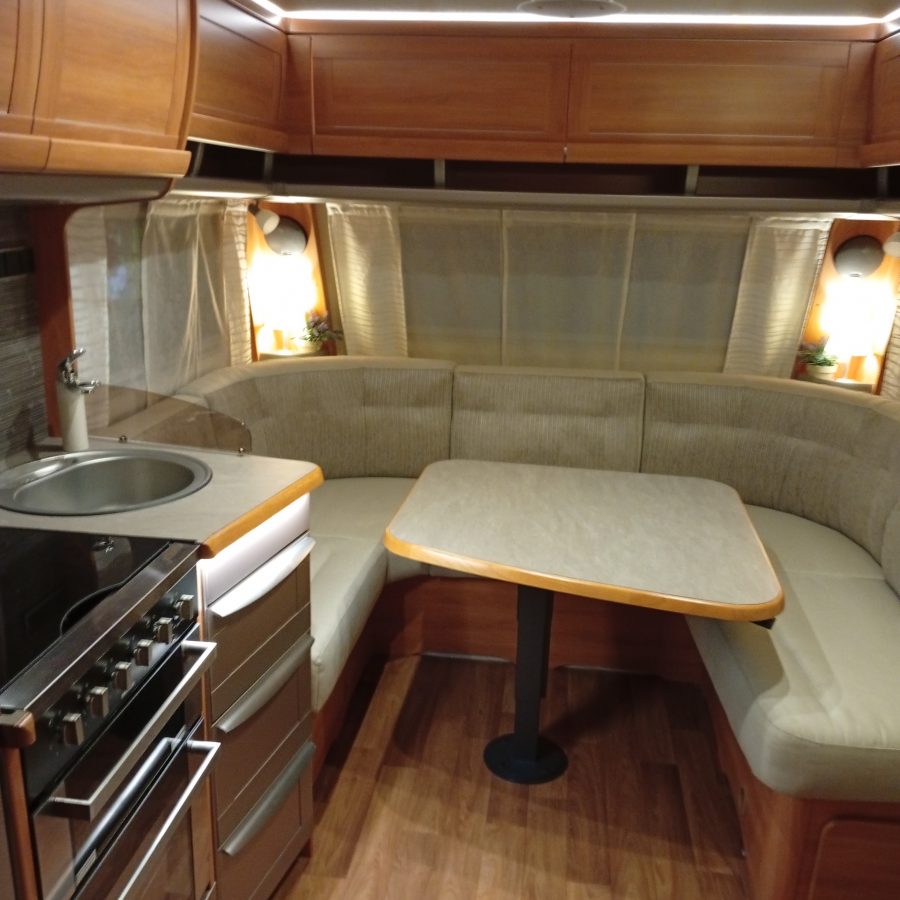 Caravane Hymer Nova 2016 full option 4 places climatisation essieu renforcé occasion