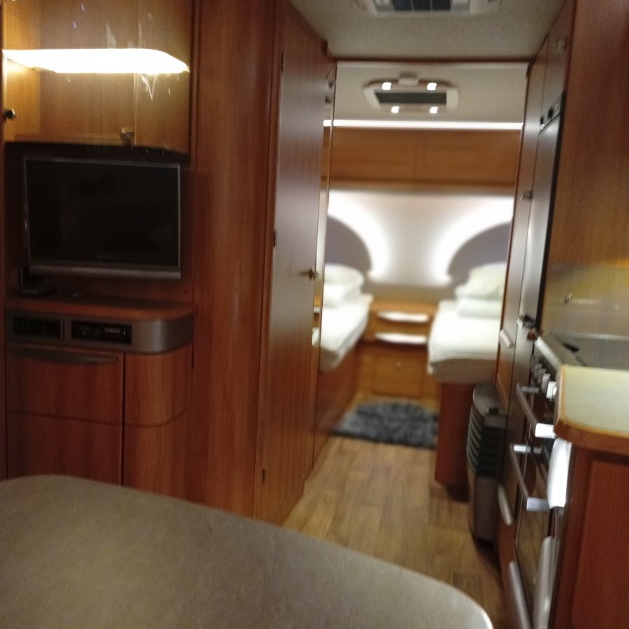 Caravane Hymer Nova 2016 full option 4 places climatisation essieu renforcé occasion