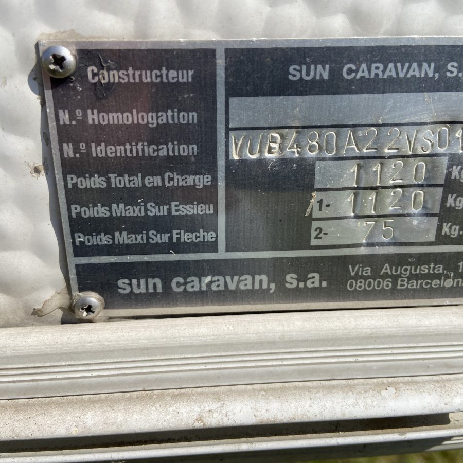 Caravane Sun Roller 1997 – Confort, solidité et bon état général occasion