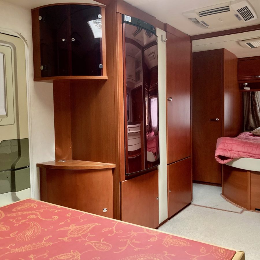 Caravane Tabbert Puccini 570 SHTD 2012 double essieux 4 places avec douche occasion