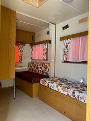 Caravane Trigano Odyssée Vintage 1975 – 4/5 couchages – Bon état – Chauffage gaz, coccasion