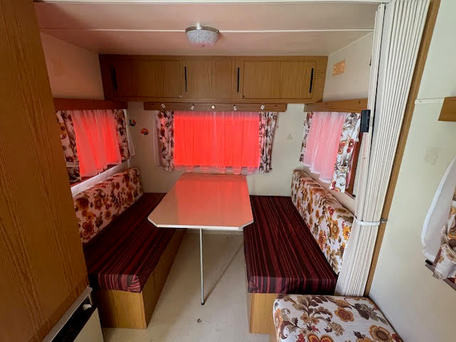 Caravane Trigano Odyssée Vintage 1975 – 4/5 couchages – Bon état – Chauffage gaz, coccasion
