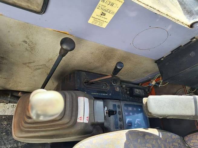 Hitachi EX30, (2006), 4568 heures, 2.97T – occasion