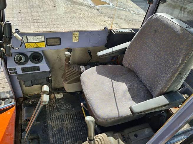 Hitachi EX30, (2006), 4568 heures, 2.97T – occasion