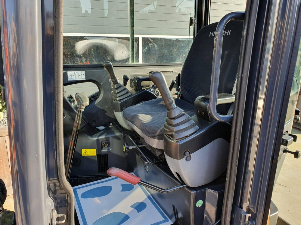 Hitachi ZX22U-2 CLR, (2014), 2.53T – occasion