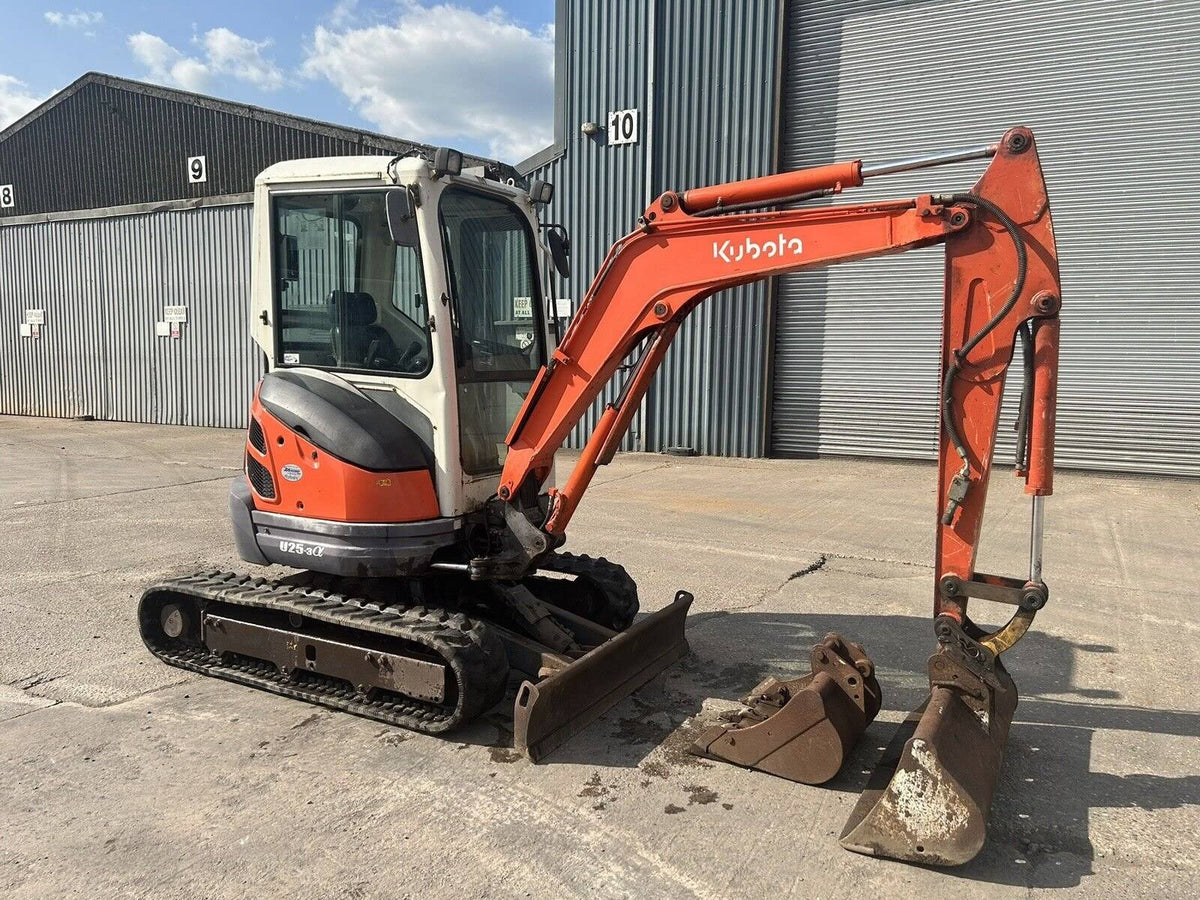 Kubota U27-4, (2018), 1578 heures, 2.7T – occasion