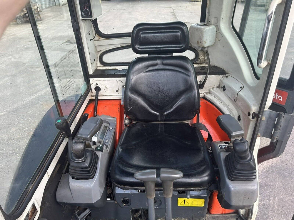 Kubota U27-4, (2018), 1578 heures, 2.7T – occasion