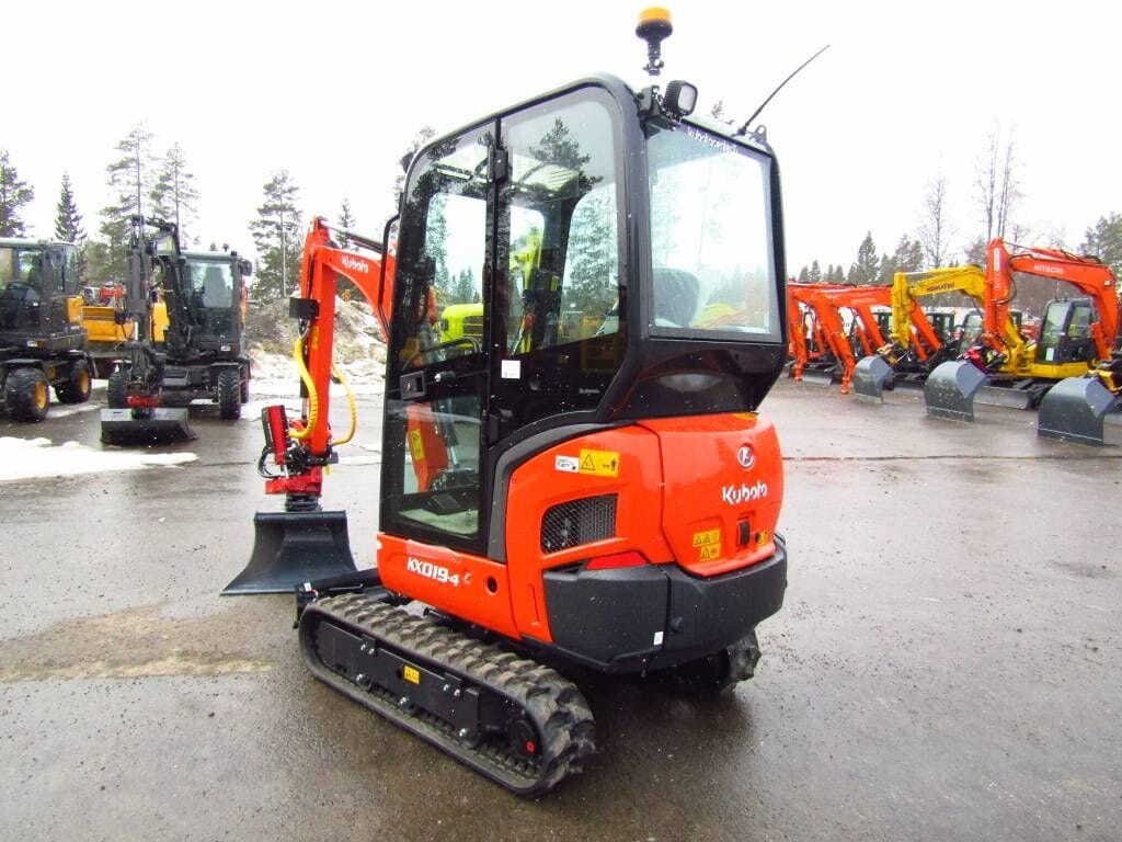 Mini Pelle Kubota KX019-4 1,9 Tonne Moteur Diesel 11,6 kW neuve