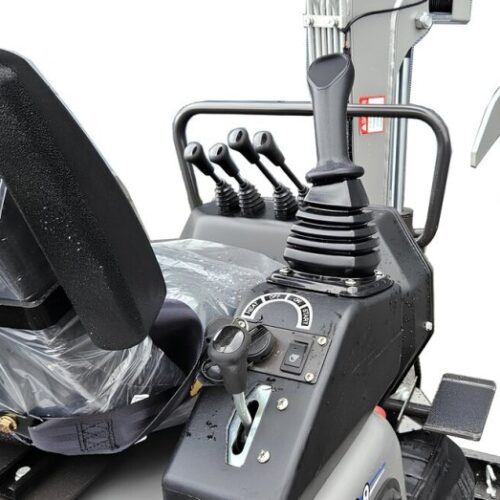 Mini-pelle Rhinoceros KS12-9 – Moteur Diesel Kubota 14 CV, 1200 kg | Hydraulique italienne KDK & EATON  neuve