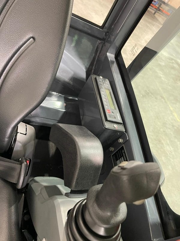 Mini-pelle XCMG XE20E-C 2 Tonnes Diesel 15-20 CV Profondeur Creusement 2,5m neuve