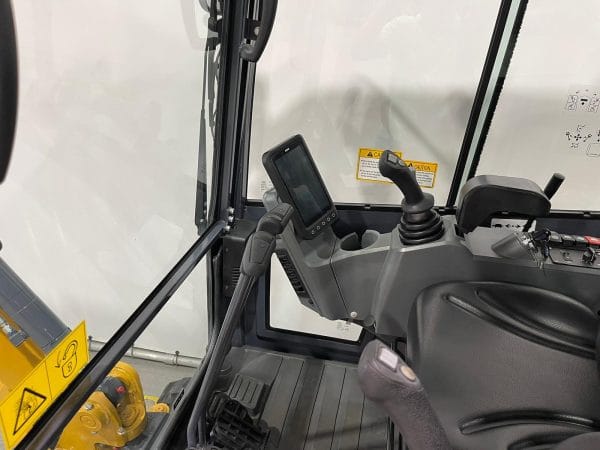 Mini-pelle XCMG XE20E-C 2 Tonnes Diesel 15-20 CV Profondeur Creusement 2,5m neuve